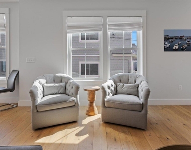 220 North End - Photo Thumbnail 9