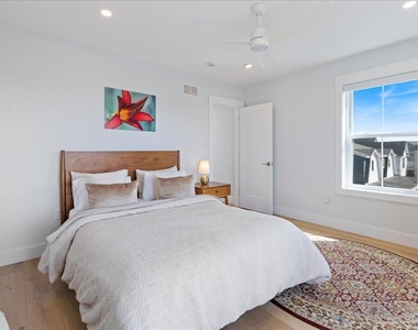 220 North End - Photo Thumbnail 31
