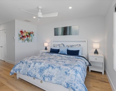 220 North End - Photo Thumbnail 27