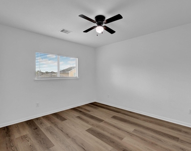11926 Jelicoe Drive - Photo Thumbnail 23