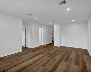 11926 Jelicoe Drive - Photo Thumbnail 18
