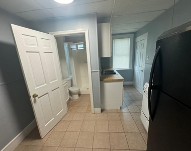 357 Merrimack - Photo Thumbnail 6