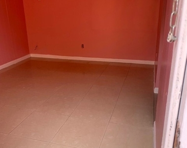 1104 Westminster Street W - Photo Thumbnail 6