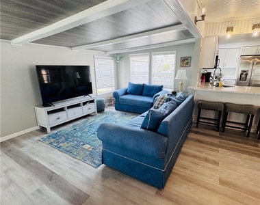 11321 Bougainvillea Lane - Photo Thumbnail 2