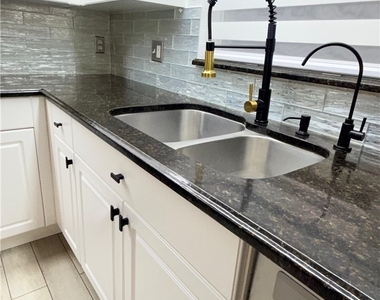 3445 Ne 11th Avenue - Photo Thumbnail 14