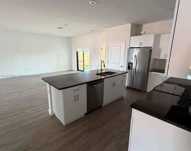 9026 W Mac Court - Photo Thumbnail 1
