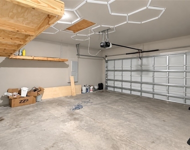 9040 Bamboo Circle - Photo Thumbnail 18