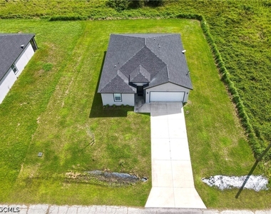 9040 Bamboo Circle - Photo Thumbnail 1
