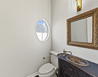 2188 Bancroft Street - Photo Thumbnail 10