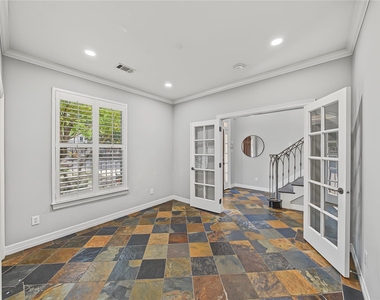 2188 Bancroft Street - Photo Thumbnail 9
