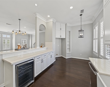 2188 Bancroft Street - Photo Thumbnail 15