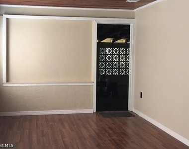 18 Becker Drive - Photo Thumbnail 1