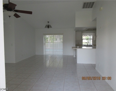 120 Se 27th Terrace - Photo Thumbnail 1