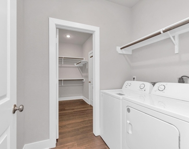 10642 Cascade Creek Drive - Photo Thumbnail 15