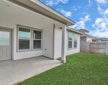 10642 Cascade Creek Drive - Photo Thumbnail 3