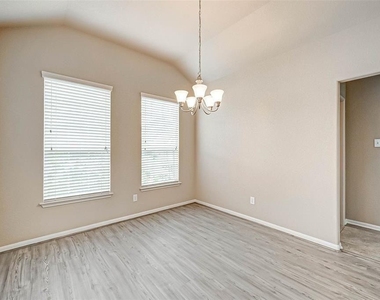 19007 Moss Bay Lane - Photo Thumbnail 3