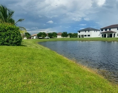 5020 Arancia Lane - Photo Thumbnail 6
