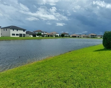 5020 Arancia Lane - Photo Thumbnail 10