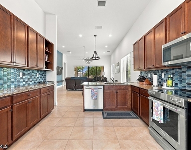 5191 Genoa Street - Photo Thumbnail 10