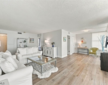 9375 Gulf Shore Drive - Photo Thumbnail 10