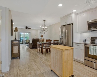 4298 27th Court Sw - Photo Thumbnail 2