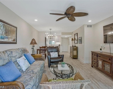 4298 27th Court Sw - Photo Thumbnail 5