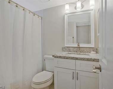 4298 27th Court Sw - Photo Thumbnail 13