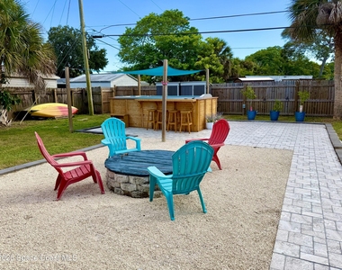 1052 Garfield Street - Photo Thumbnail 11