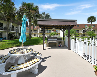 190 Paradise Boulevard - Photo Thumbnail 23
