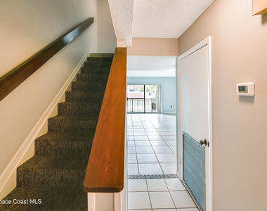 190 Paradise Boulevard - Photo Thumbnail 1
