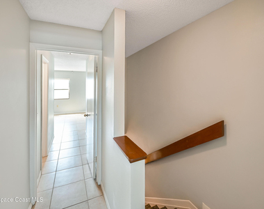 190 Paradise Boulevard - Photo Thumbnail 11