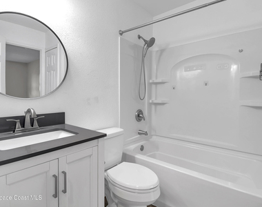 927 Prosperity Place E - Photo Thumbnail 14