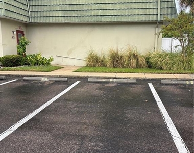 1799 N Highland Avenue - Photo Thumbnail 18