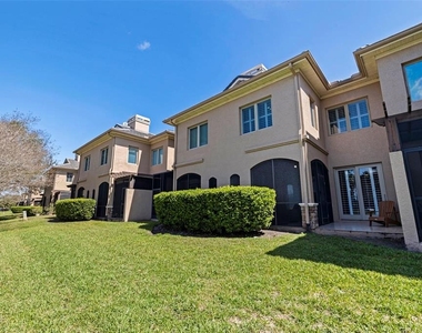 618 Saxony Boulevard - Photo Thumbnail 48