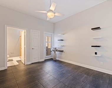618 Saxony Boulevard - Photo Thumbnail 37