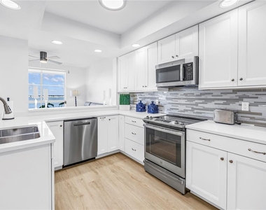 4981 Bacopa Lane S - Photo Thumbnail 20