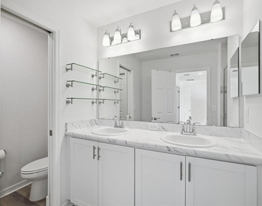 2731 Idyll Lakes Circle - Photo Thumbnail 18
