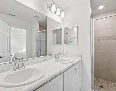 2731 Idyll Lakes Circle - Photo Thumbnail 19