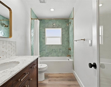 804 Bruce Avenue - Photo Thumbnail 15