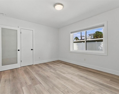 804 Bruce Avenue - Photo Thumbnail 13