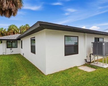 804 Bruce Avenue - Photo Thumbnail 26