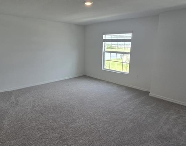 2248 Lesser Goldfinch Drive - Photo Thumbnail 12
