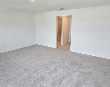2248 Lesser Goldfinch Drive - Photo Thumbnail 14