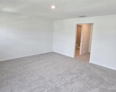 2248 Lesser Goldfinch Drive - Photo Thumbnail 11