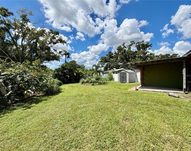 4100 45th Avenue N - Photo Thumbnail 22