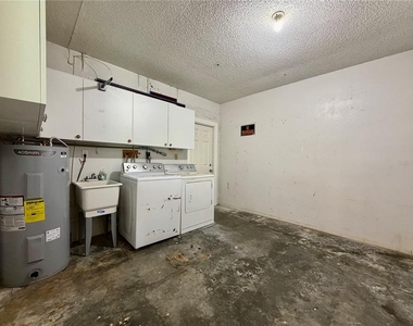 4100 45th Avenue N - Photo Thumbnail 23
