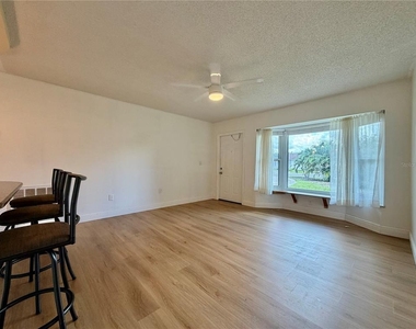 4100 45th Avenue N - Photo Thumbnail 2
