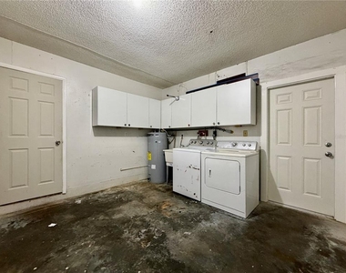 4100 45th Avenue N - Photo Thumbnail 26