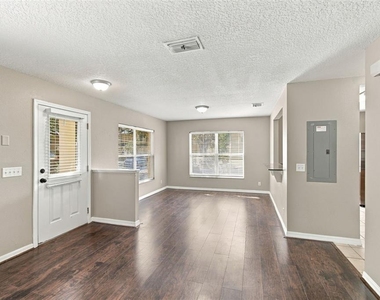 249 Castlekeeper Place - Photo Thumbnail 3