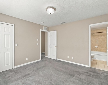 249 Castlekeeper Place - Photo Thumbnail 14